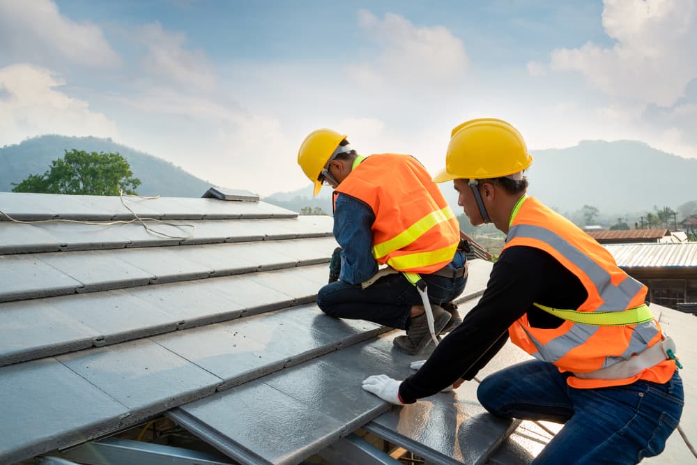 roof repair in North Hills CA